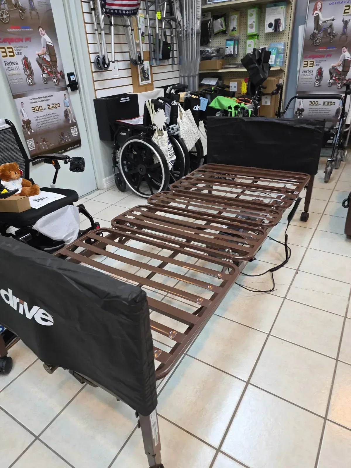 Semi Electric Economy Hospital Bed — photo 3