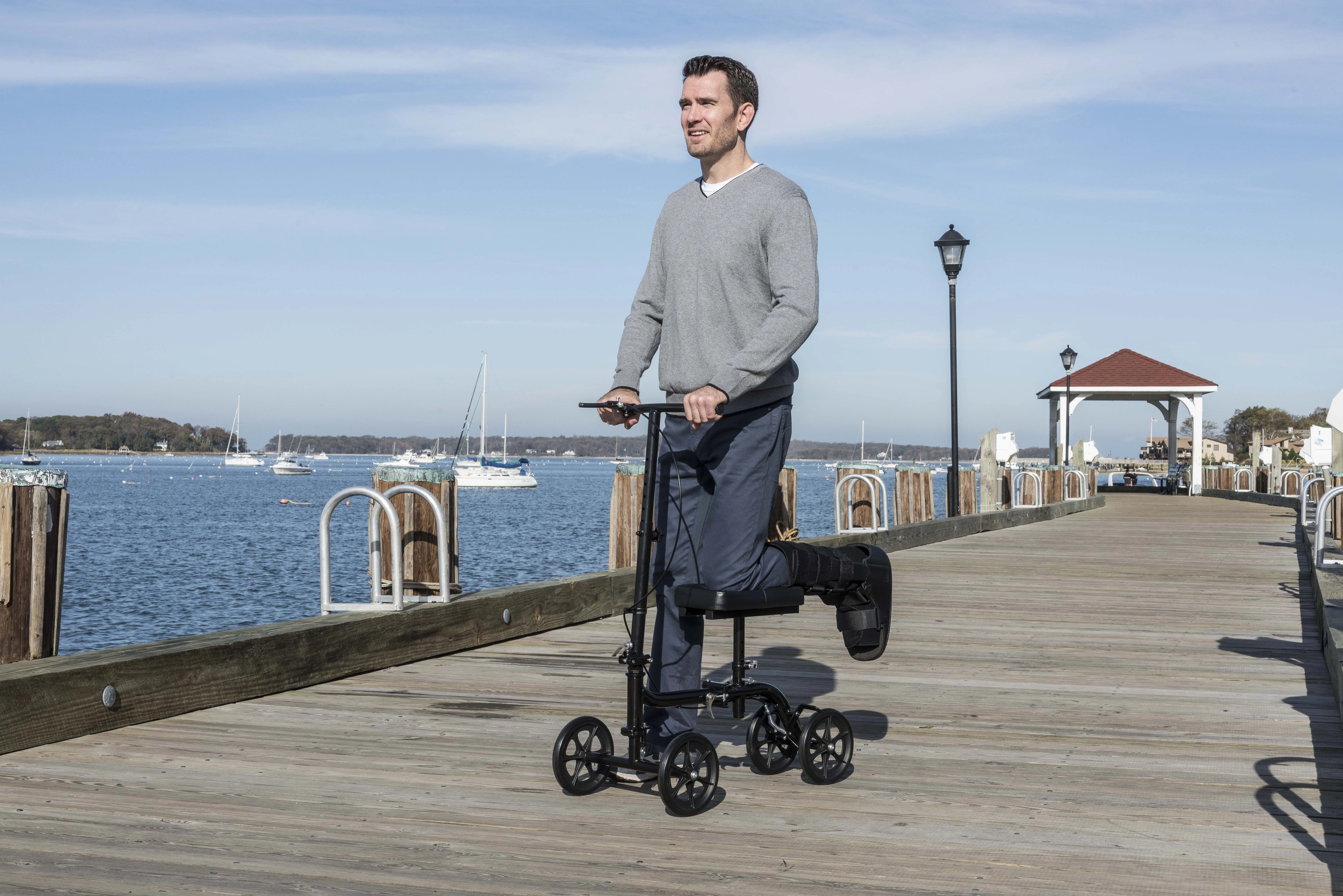 Folding Knee Walker