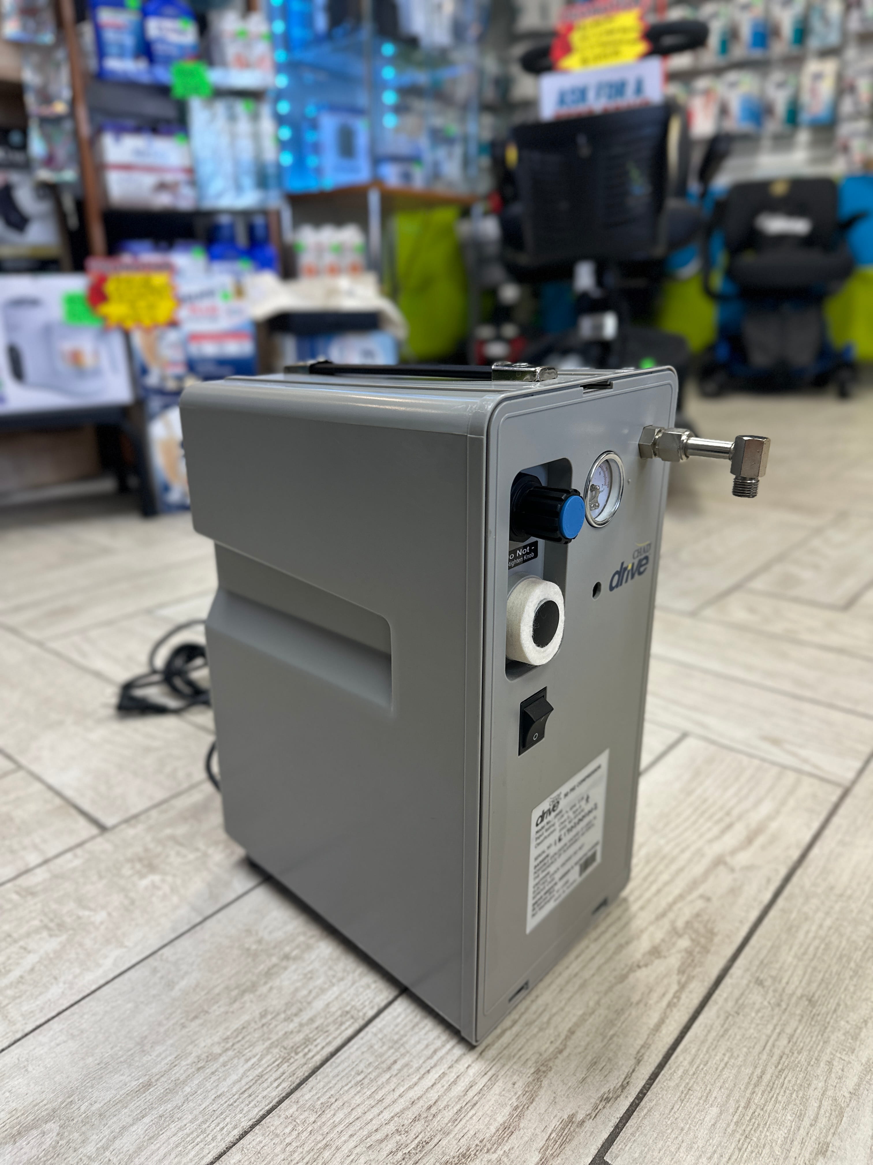 Heavy Duty Compressor 50PSI Nebulizer by Drive Devilbiss